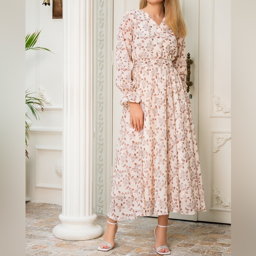 New with tags, Floral midi/maxi dress, tiered,Medium, printed, tan, brown
